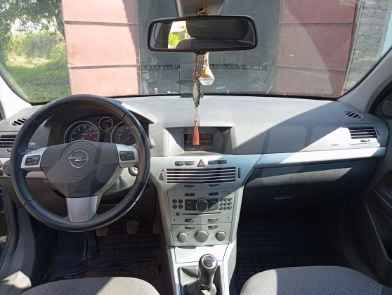 Opel Astra (5)
