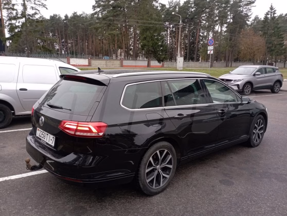 Volkswagen Passat (4)