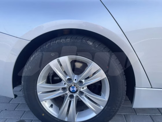 BMW 320 (9)