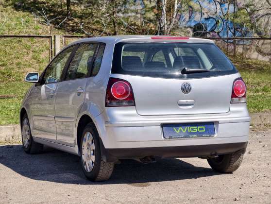 Volkswagen Polo (4)