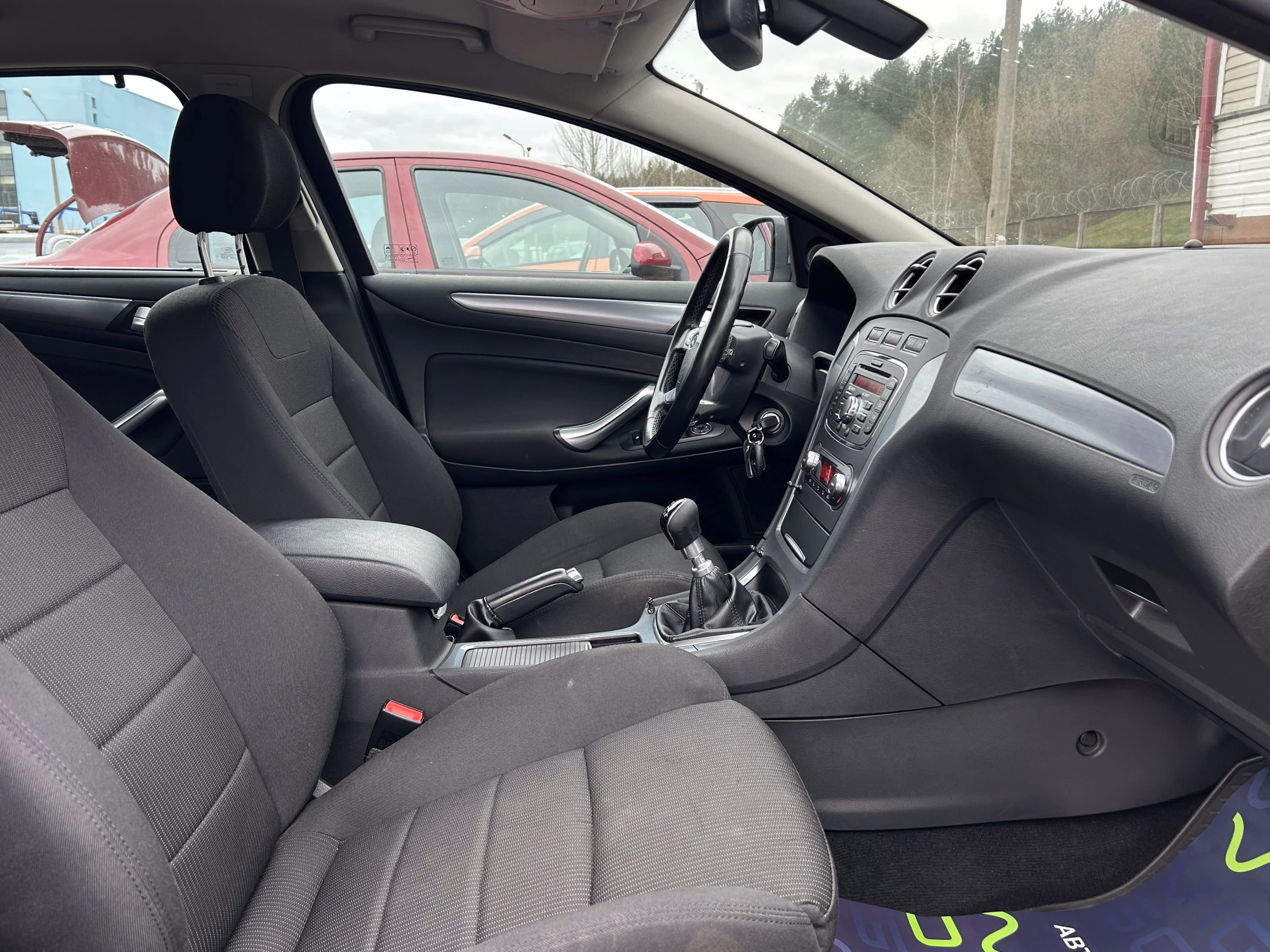 Ford Mondeo