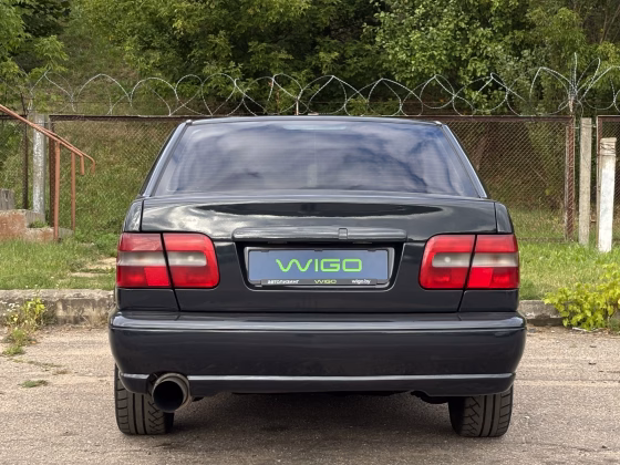 Volvo S70 (5)