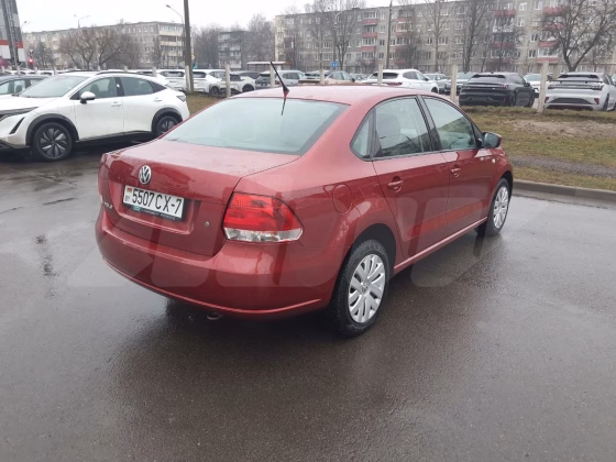 Volkswagen Polo (1)