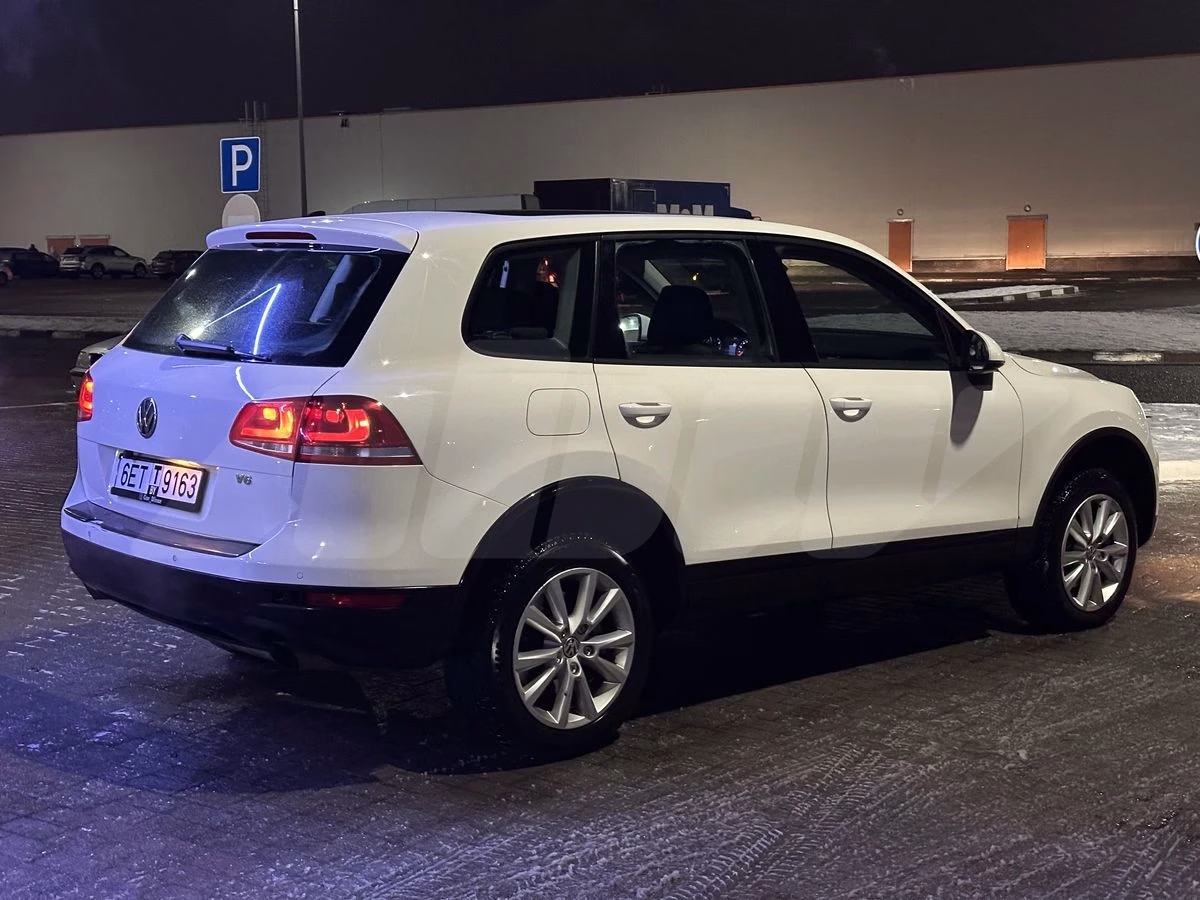 Volkswagen Touareg