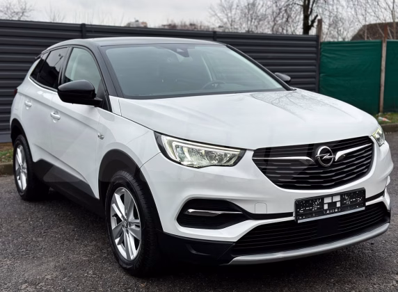 Opel Grandland X (2)
