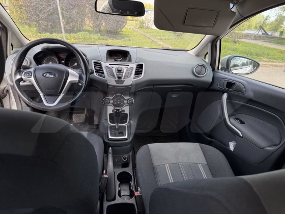 Ford Fiesta (5)