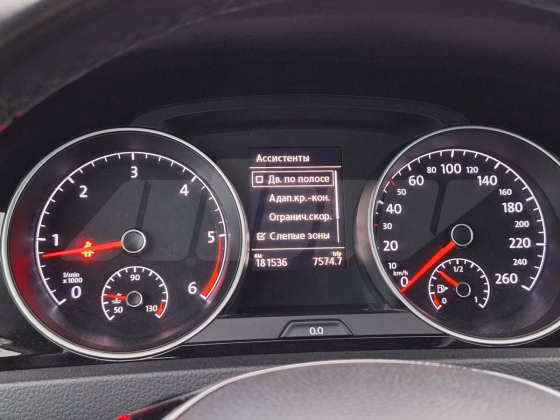 Volkswagen Golf (16)