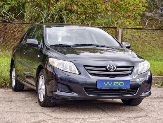 Toyota Corolla (1)