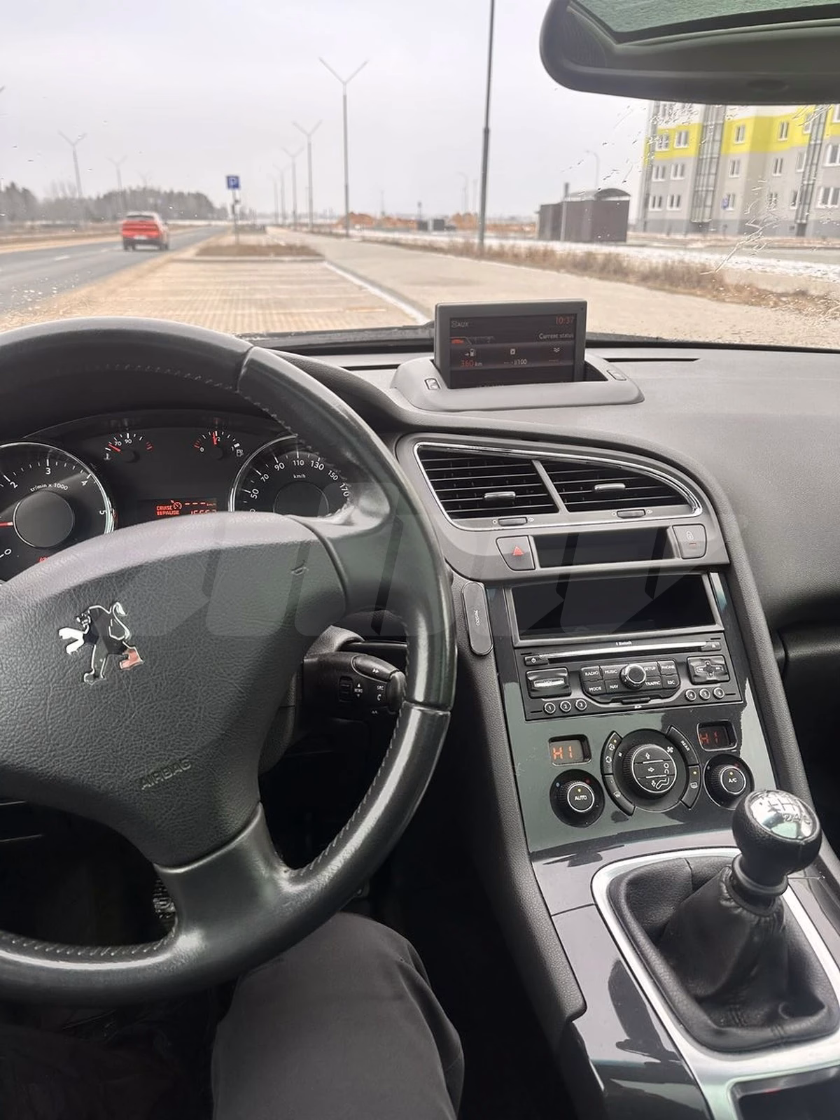 Peugeot 5008