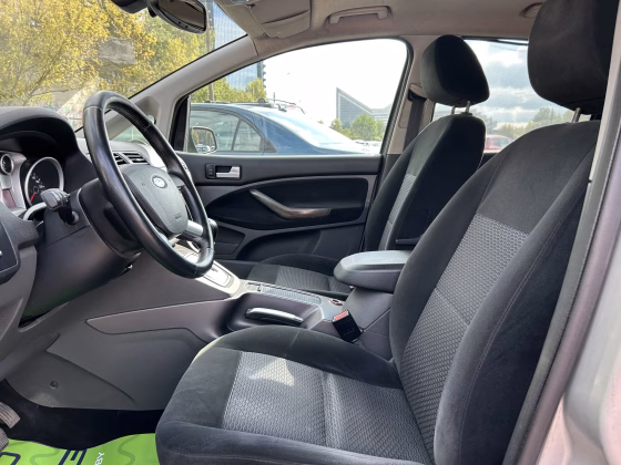 Ford C-Max (9)