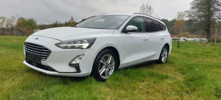 Ford Focus (4)