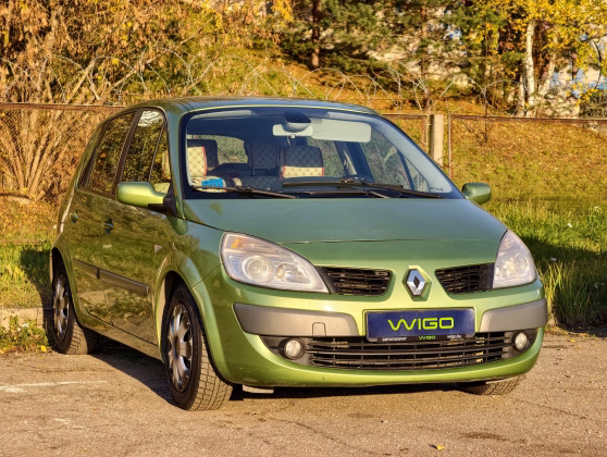 Renault Scenic (1)