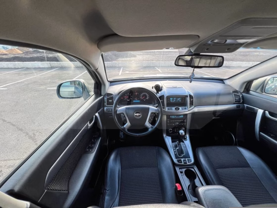 Chevrolet Captiva (9)