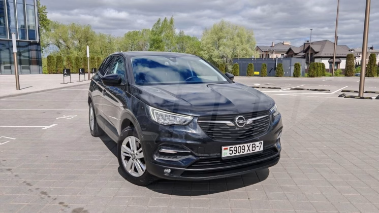 Opel Grandland X (5)