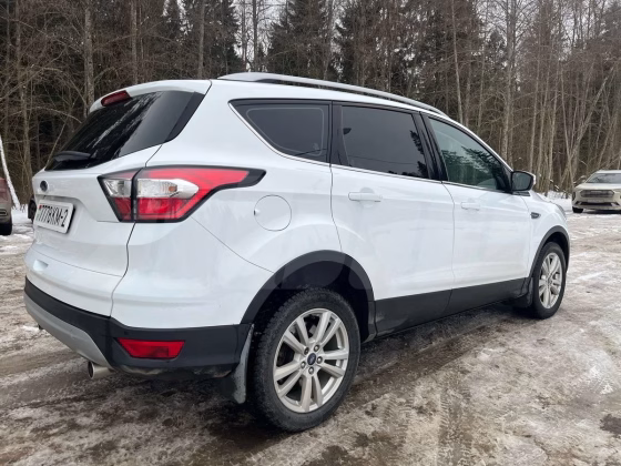 Ford Kuga (4)
