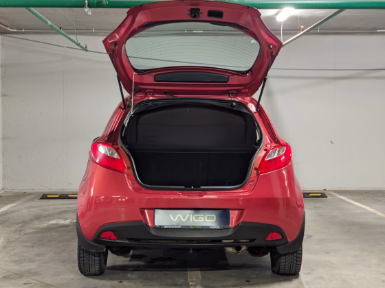 Mazda 2 (7)