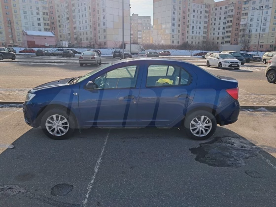 Renault Logan (4)